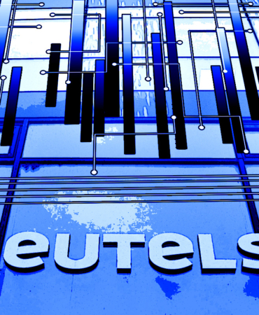 Eutelsat-Hisseleri-Firladi-Fransa-Uydu-Devi-Eutelsata-Destek-Verdi