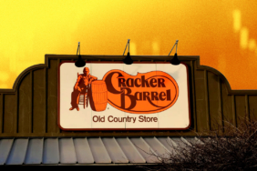 Cracker Barrel Hisseleri Şokta: Bud Light Benzeri Tepki Hisselere Yansıdı