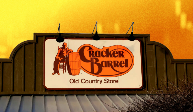 Cracker Barrel Hisseleri Şokta: Bud Light Benzeri Tepki Hisselere Yansıdı