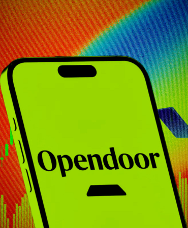 Opendoor Hisseleri Kârlı Değil Ama Perakende Coşkusu Sürüyor: Risk mi, Fırsat mı?