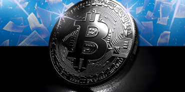 Bitcoin Düşüşte: ABD Veri Krizi Kripto Piyasasını Sarsıyor