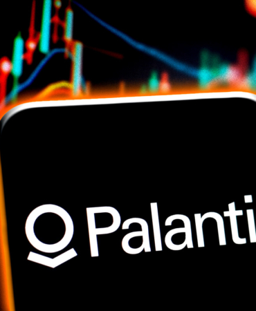 Palantir Hissesi 5 Günde %10 Düştü: AI Coşkusu Sönüyor