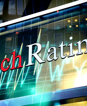 Fitch’ten Kriptoya Gömülen ABD Bankalarına Şok Uyarı: “Not İndirimi Kapıda!”