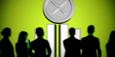 XRP ETF’leri Gündemde: Büyük Cüzdanlar Yeniden Birikimde