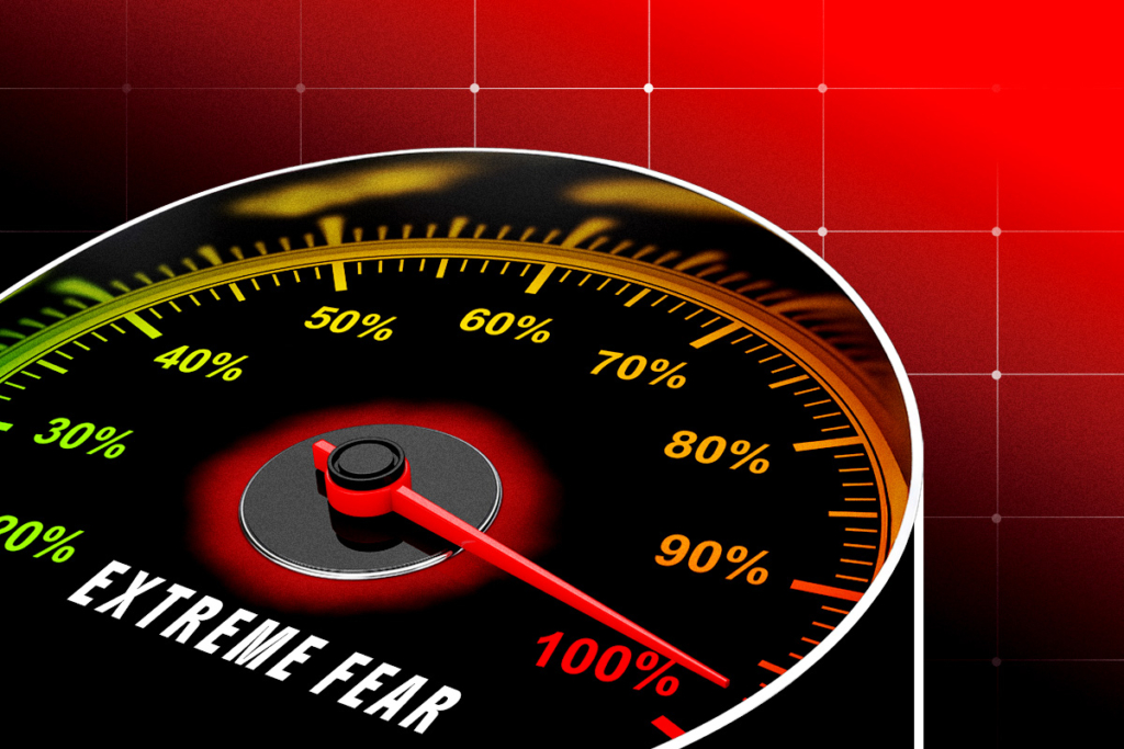 Bitcoin, Uzun Süren Piyasa Korkusu ile Yaklaşık %30 Düşüşte