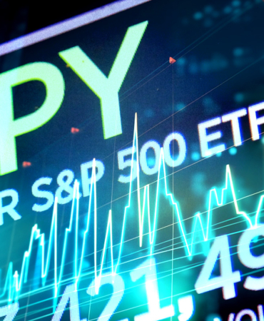 SPY Yatırımcıları Fed’in Aralık Hamlesiyle Temkinli Olmaya Devam Ediyor