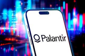 Palantir’in AI Stratejisi Uzun Vadeli Büyüme Hikayesini Güçlendiriyor